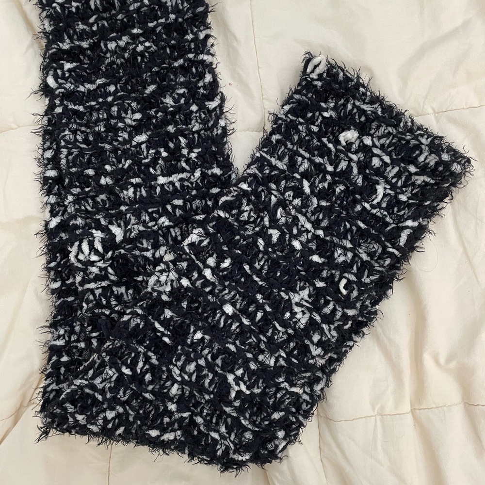 Cozy Black and White Knit Scarf